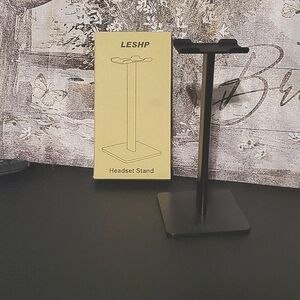 LESHP Headset Stand, Black, Very Good Condition